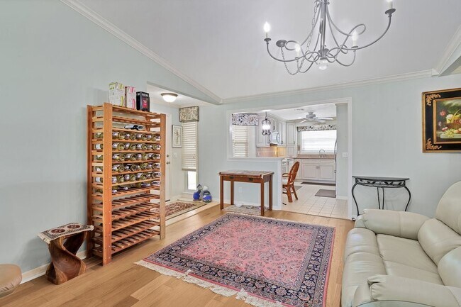 Building Photo - 830 Lake Orchid Cir
