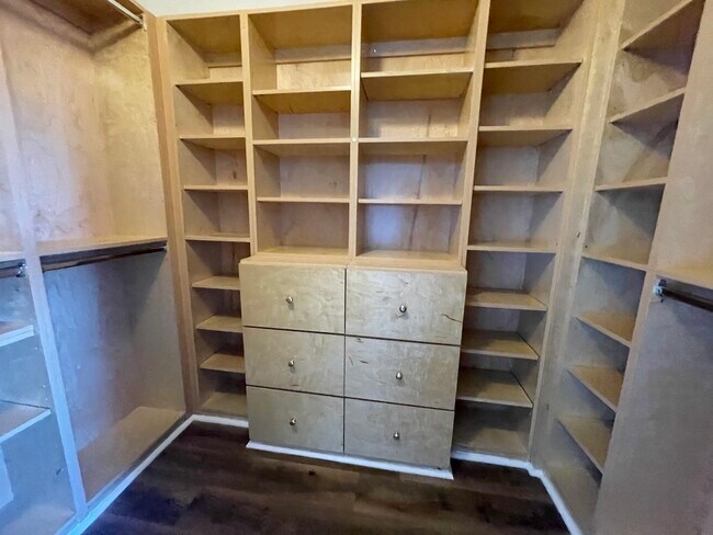 Building Photo - 13335 SW 144th Ter