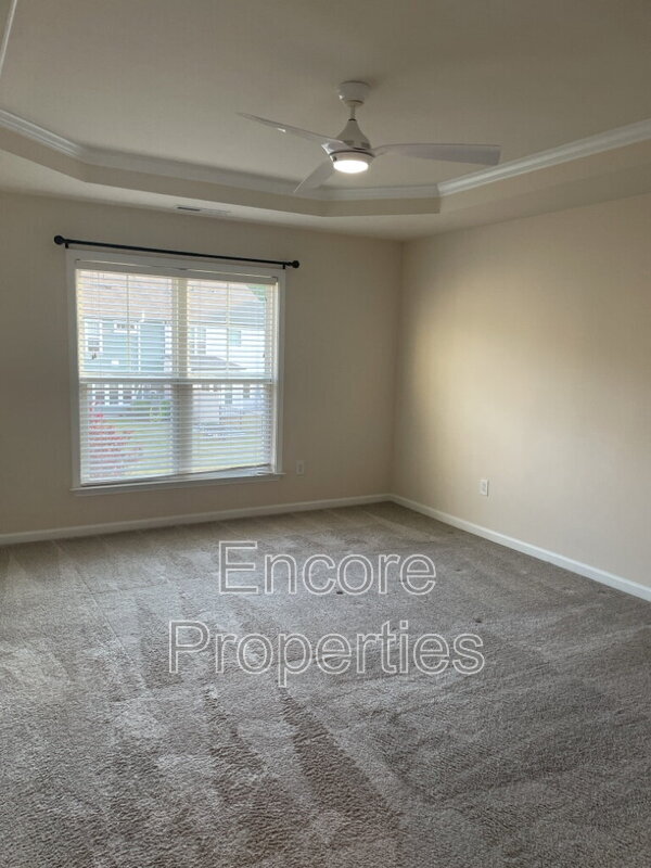 Building Photo - 2680 Impulsion Dr