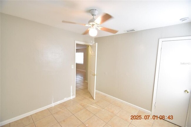 Building Photo - 818 49th Ave N