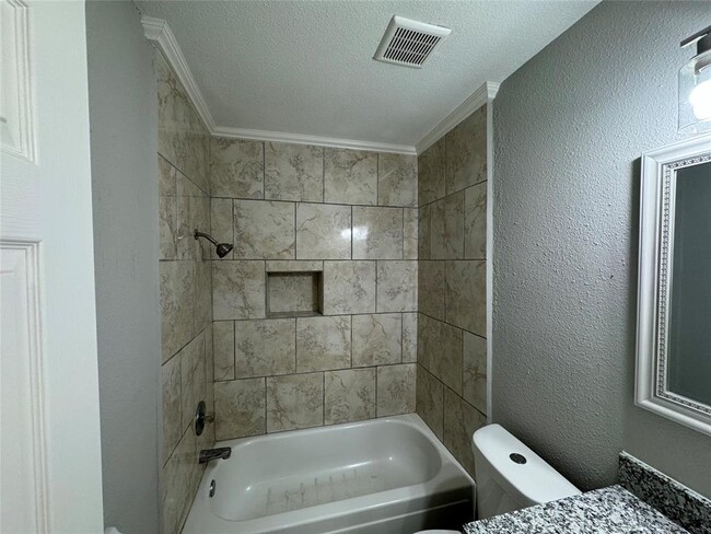 Building Photo - 4906 Caranchua Reef Dr