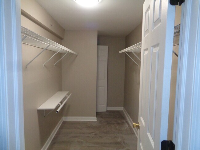 Building Photo - 8550 103rd Terrace