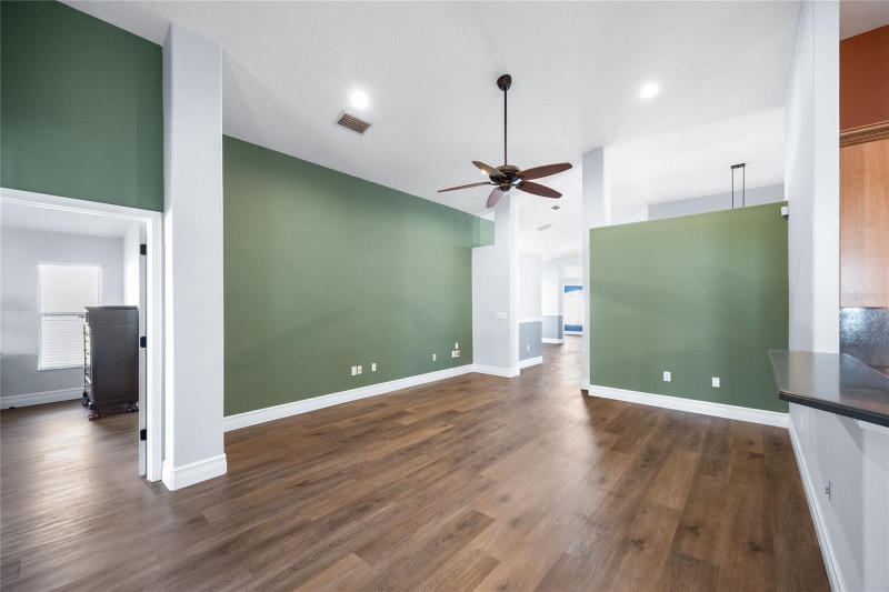 Building Photo - 13413 Mandalay Pl