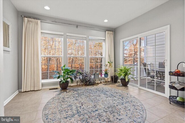 Building Photo - 42770 Keiller Terrace