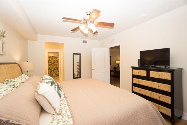 Building Photo - 7819 Regal Heron Cir