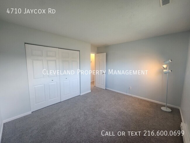 Building Photo - 4710 Jaycox Rd