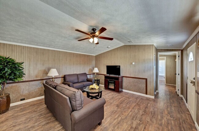 Building Photo - Sugar Pine Mobile Home Park