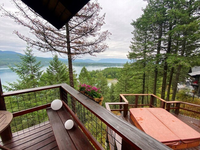 Building Photo - Lion Mountain Two Bedroom with Whitefish Lake Views
