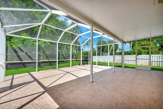 Building Photo - 2784 SW 129th Terrace