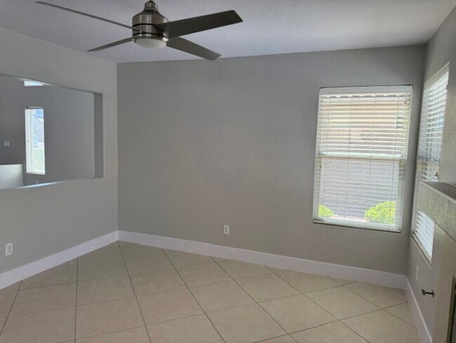 Building Photo - STUNNING & GORGEOUS 4 BED/2.5 BATH POOL HOME IN ELDORADO! *** ONLY $2,599 ***