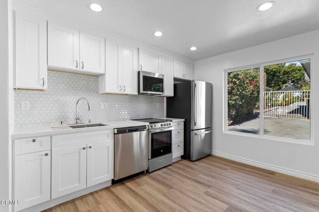 Building Photo - 3308 Primavera St