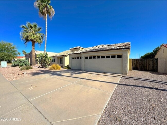 Building Photo - 5837 E Inca St