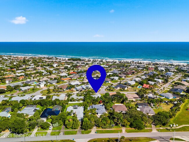 Building Photo - 2108 Rosewood Dr