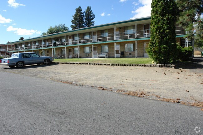 Building Photo - 6601-6629 N Atlantic St