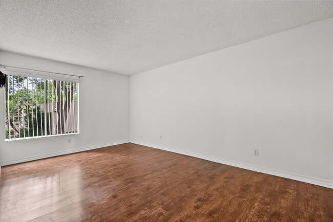 Building Photo - 5700 Etiwanda Ave