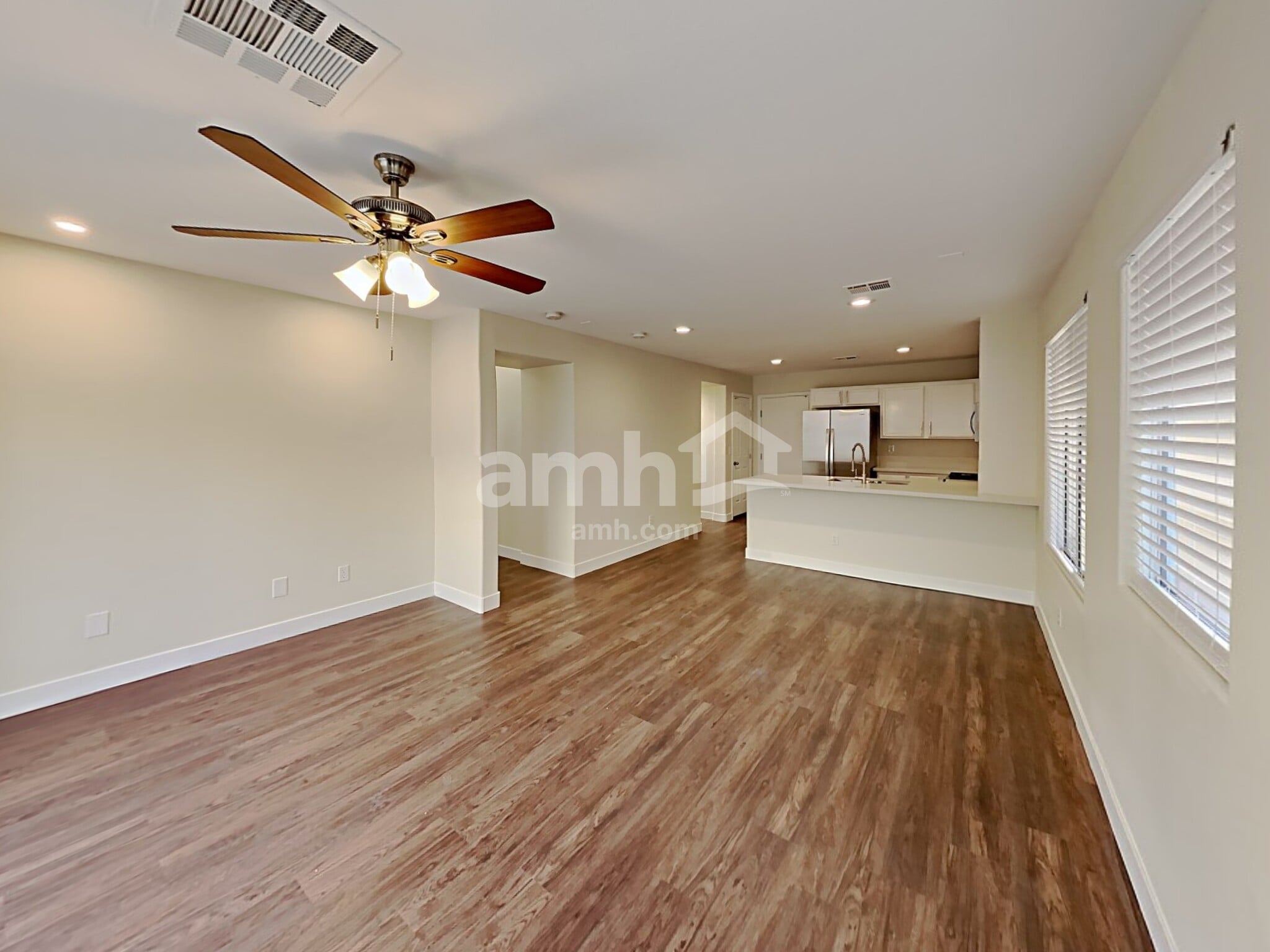 Building Photo - 9438 Havasu Canyon Ave