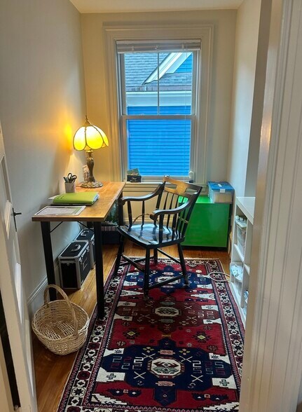 Building Photo - 58 Brook St