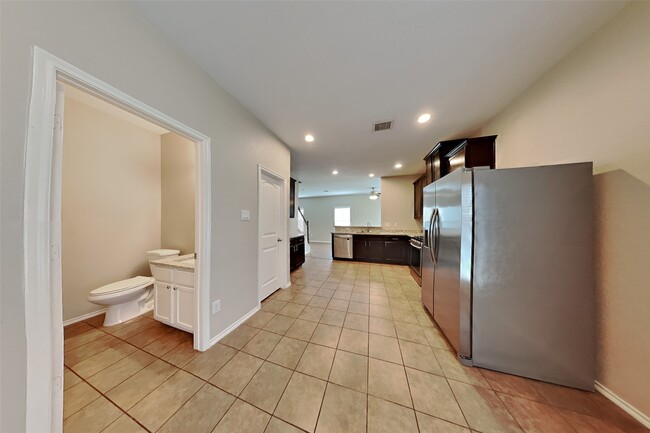 Building Photo - 5019 Westwood Pines Dr