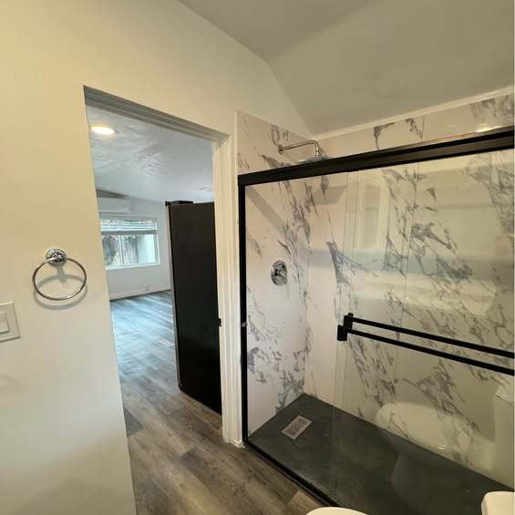 Building Photo - 8960 Helms Pl