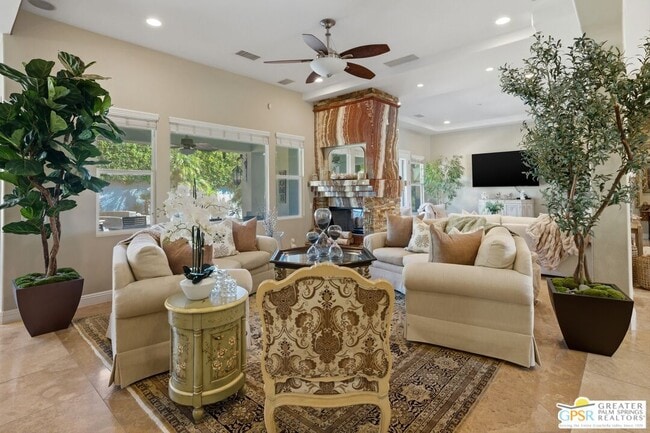 Building Photo - 104 Azzuro Dr