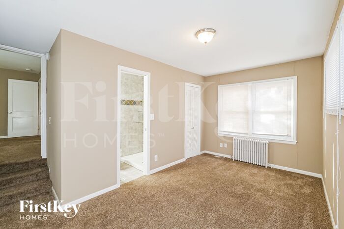 Building Photo - 1204 Highgrove Rd