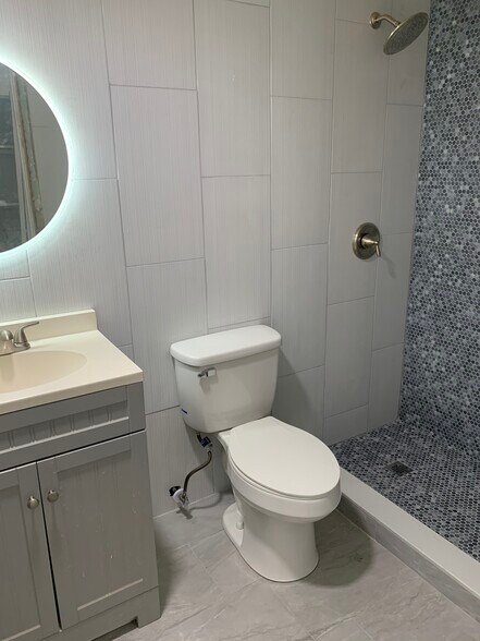 Remodeled Bathroom - 3225 N Andrews Ave
