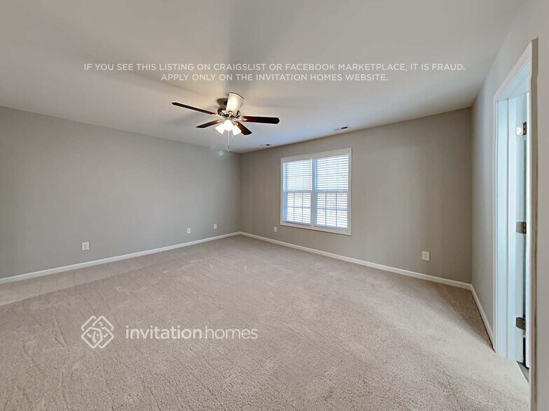 Building Photo - 302 Star Ruby Dr