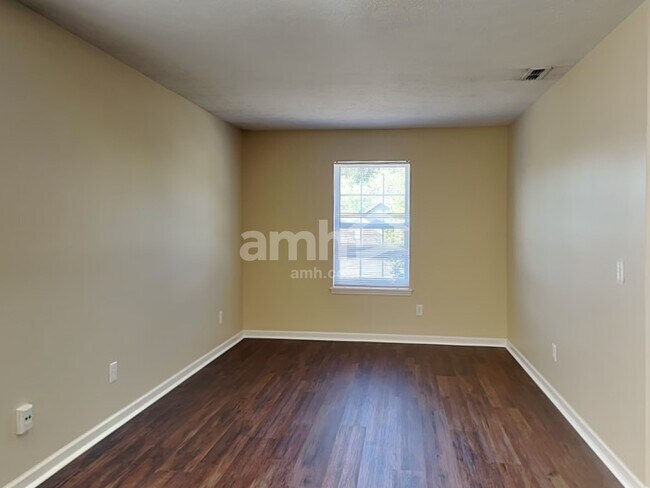 Building Photo - 3427 Talavera Dr