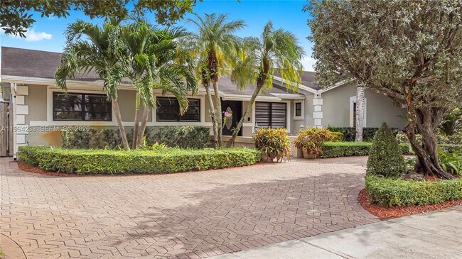 Building Photo - 2385 SW 131st Pl