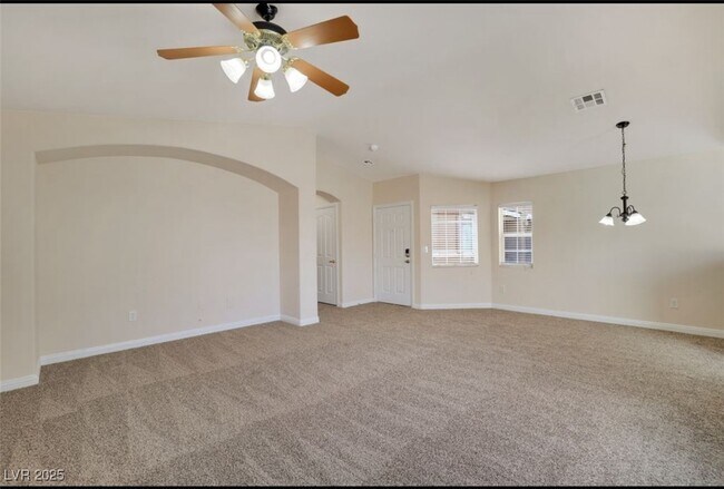 Building Photo - 1057 Appleblossom Time Ave