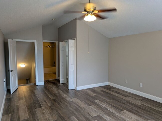 Building Photo - 5/3 Single Family Home at East Lake Cove i...