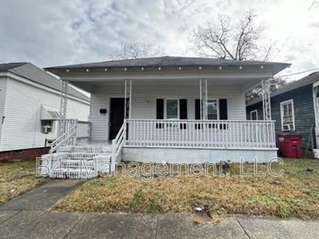Primary Photo - 173 Ward St
