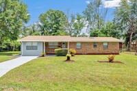 Building Photo - 4043 Marland St