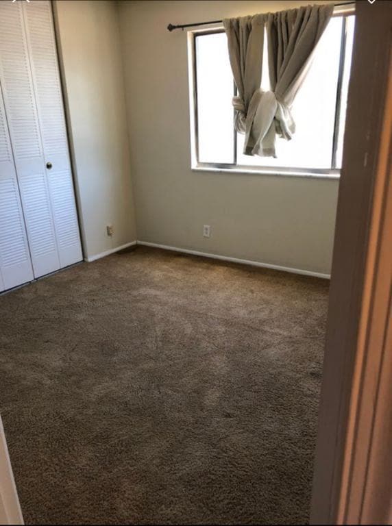 Building Photo - 139 Sparrow Dr