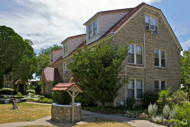 Building Photo - Dorothy Lane Apartments