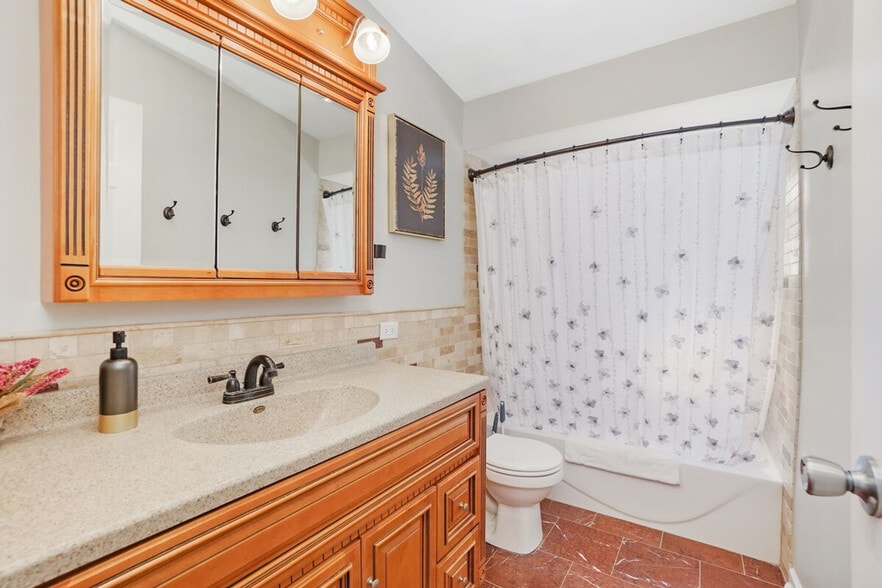 Building Photo - 238 Carter Ct