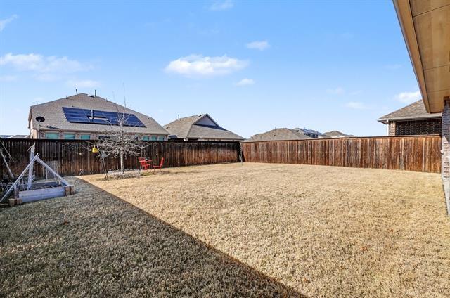 Building Photo - 812 Carmen St