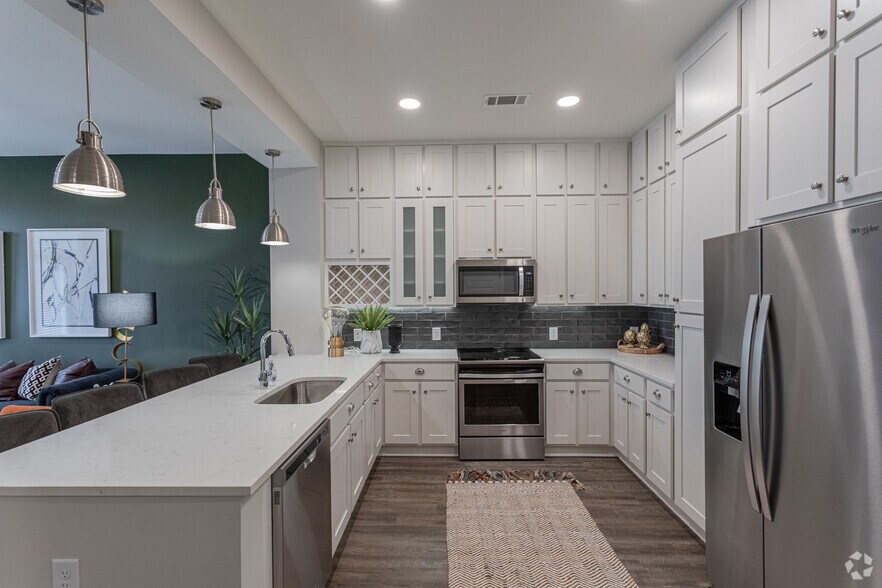 McEwen Northside Apartments 4015 Aspen Grove Dr Franklin TN 37067