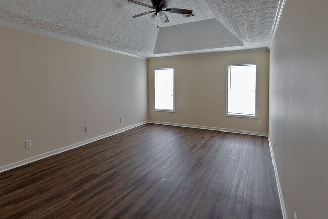 Building Photo - Home in Prattville