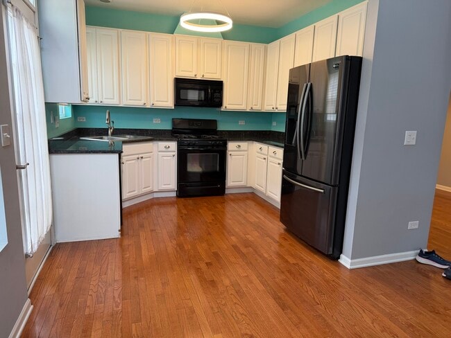 Building Photo - 2617 Kendall Crossing