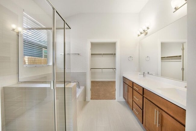 Building Photo - 8417 Yokohama Terrace