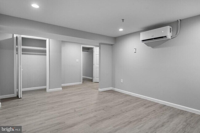 Building Photo - 7795 Penn Manor Ct