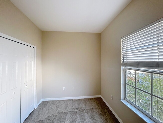 Building Photo - 6066 Gibson Ave