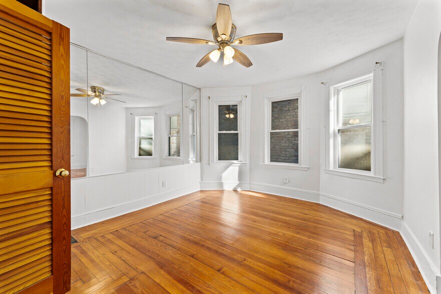 dining room - 31 Cameron Ave