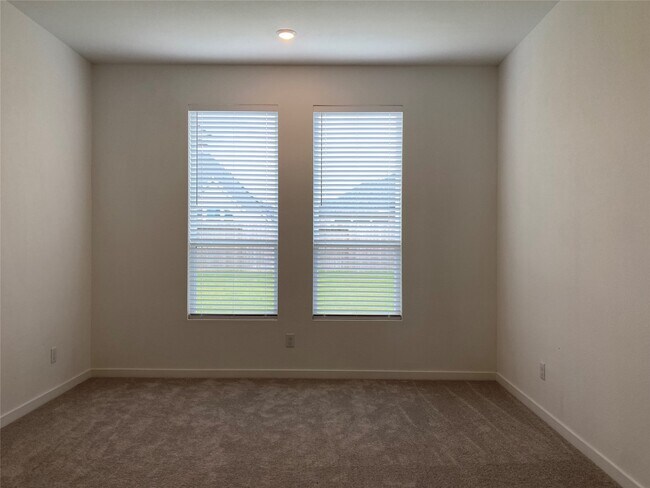 Building Photo - 4523 Sunny Hazel Ln