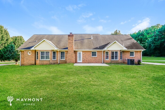 Building Photo - 491 Freedom Dr