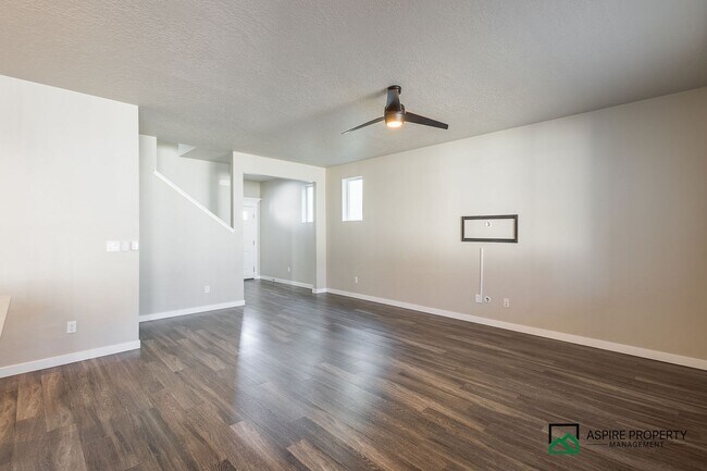 Building Photo - Heart of Meridian 4 Bed 3 Bath