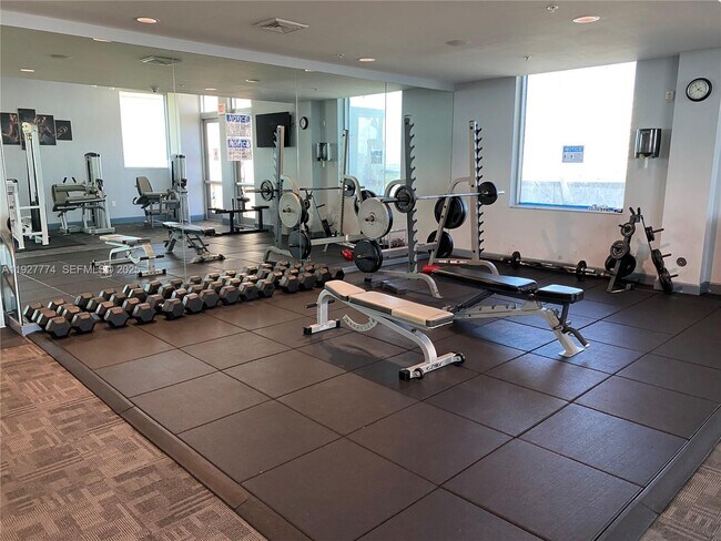 Building Photo - 7901 Hispanola Ave