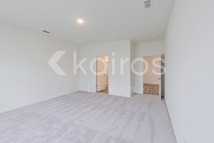 Building Photo - 628 Muster Fld Ct