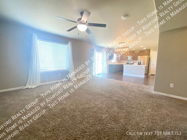 Building Photo - 6142 Meadowbank Ln